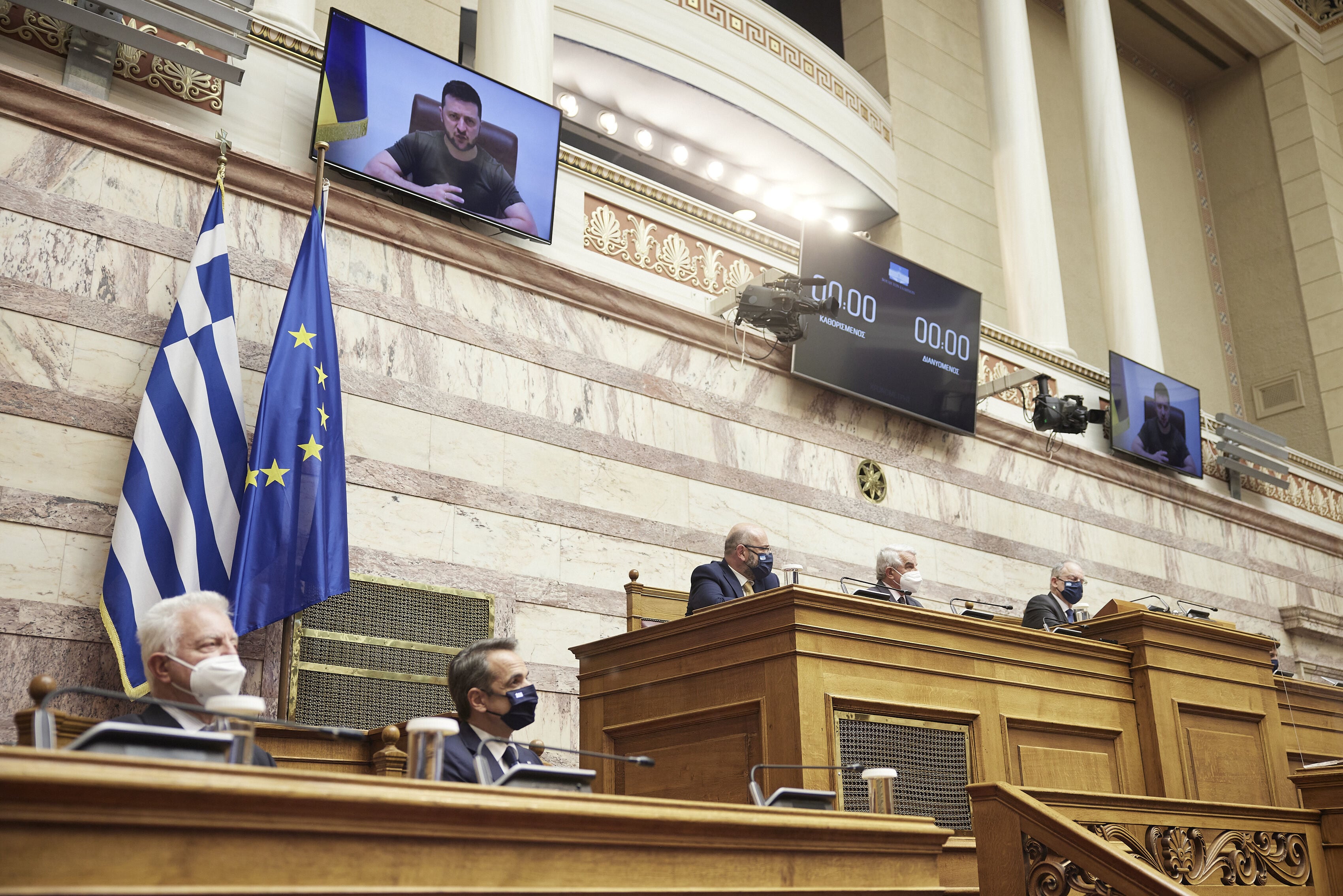 Volodomir Zelenski durante su intervención en el parlamento griego