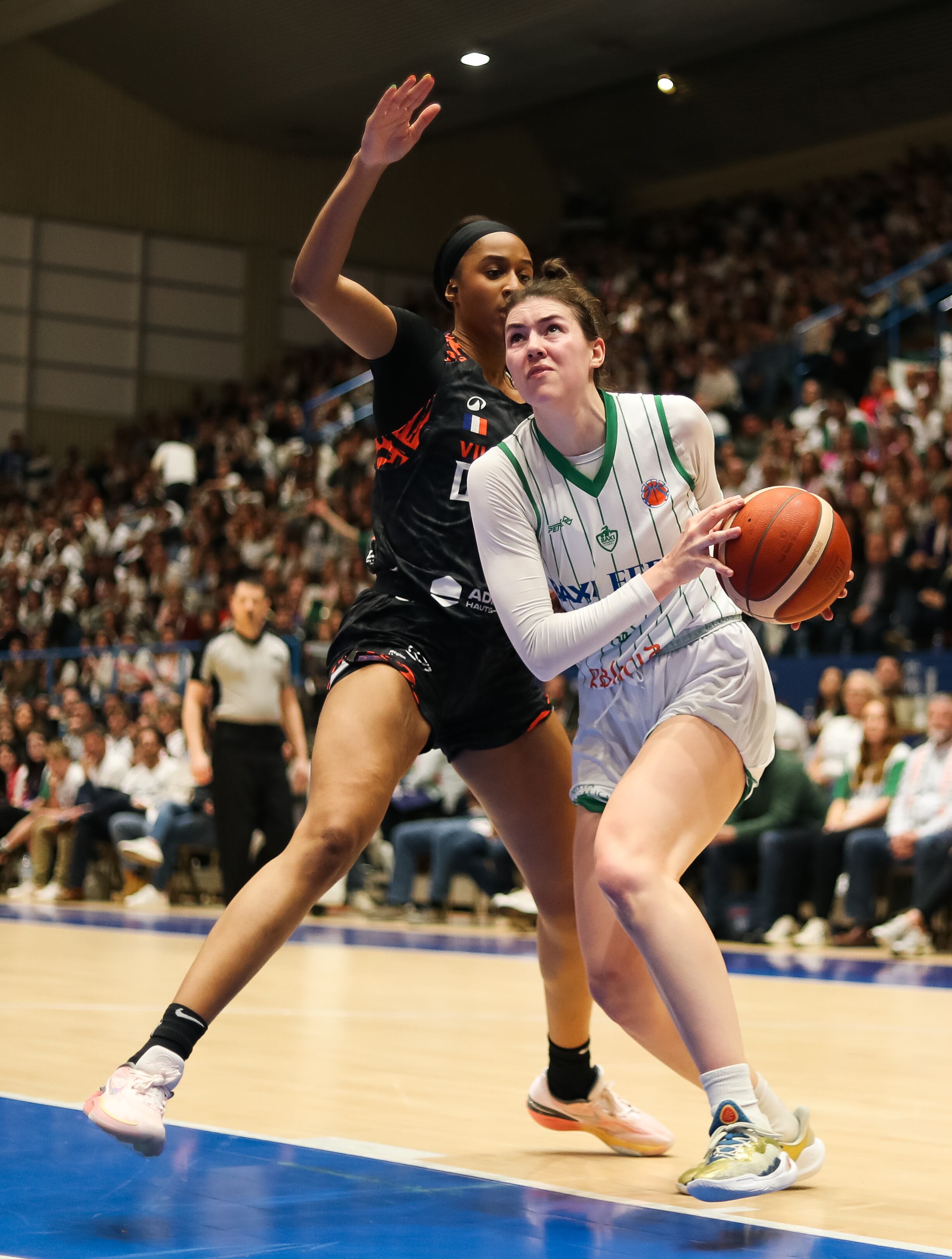 Imagen del Baxi-Villeneuve d´Ascq de la ida de la final de Eurocup en A Malata (foto: Mariño / Cadena SER)