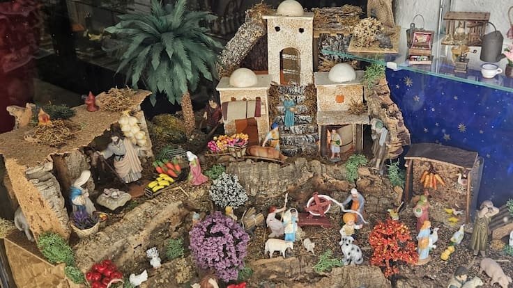 La tradición del belén artesanal resiste en el corazón de Vegueta