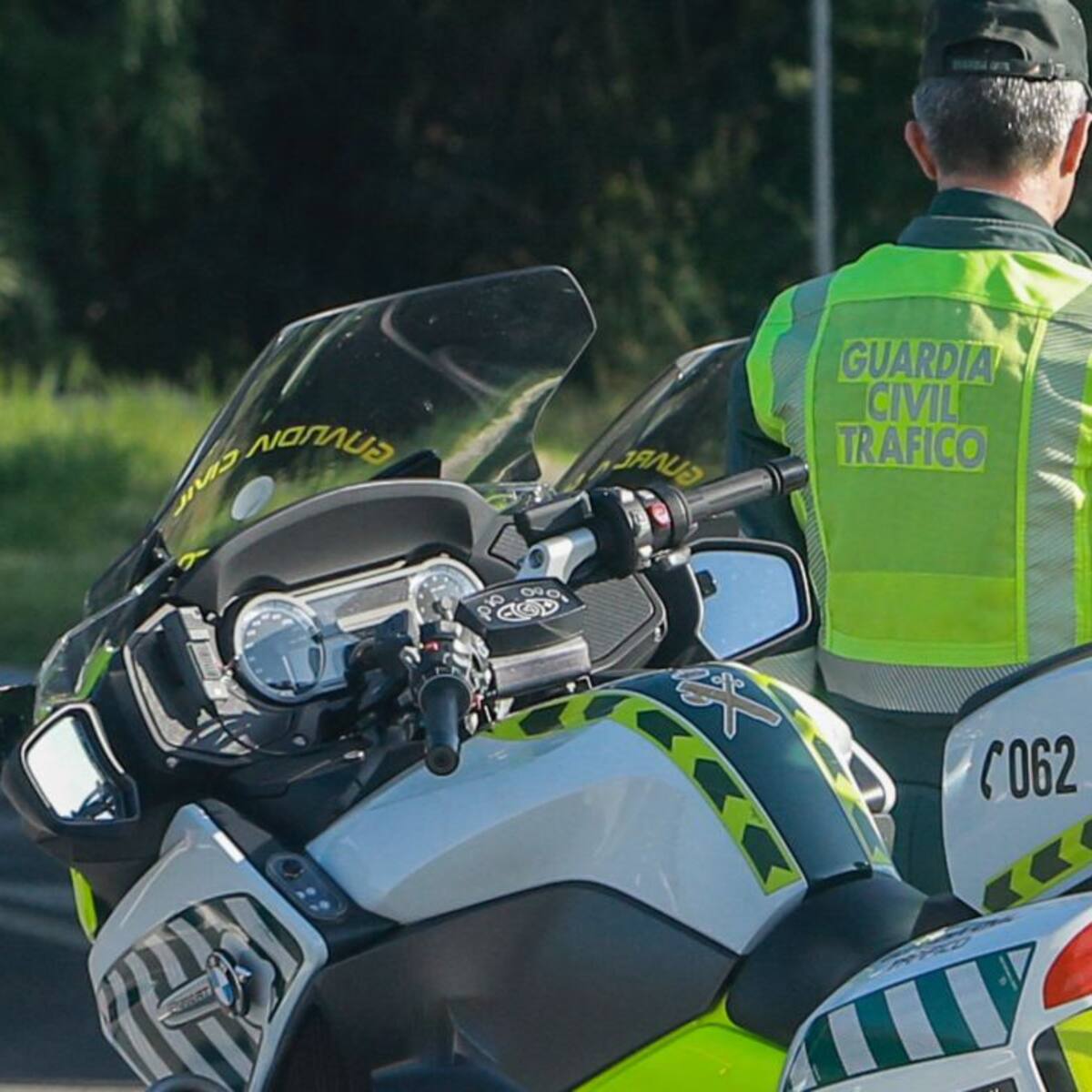 Detenido un joven de Reocín que huyó de la Guardia Civil por varios pueblos conduciendo sin carné