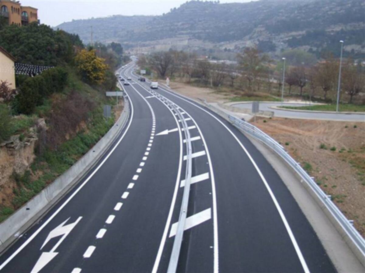 La Generalitat estén el model de carreteres 2+1