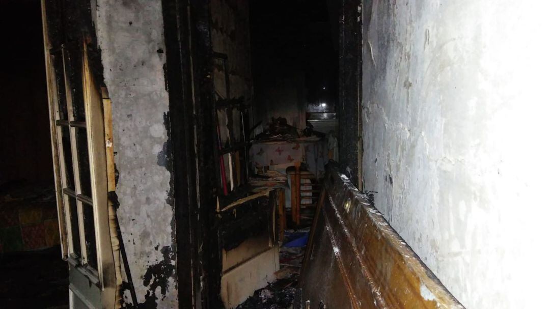 Així ha quedat l'interior del pis sinistrat.