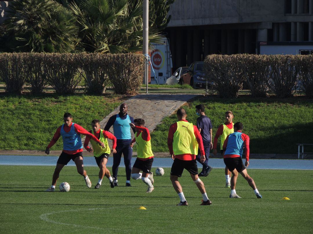 El Almería ha ido escalando hasta consolidarse tercero.