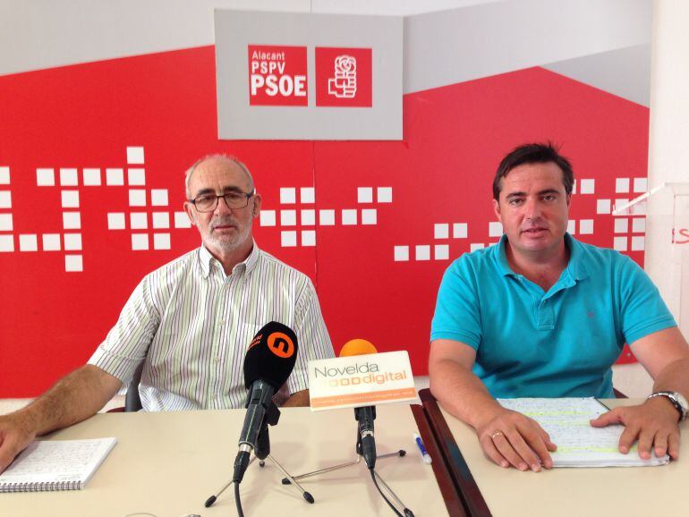 Comparecencia de Herick Campos, vicesecretario general del PSPV-PSOE en la provincia y Antonio Redero, secretario general local del PSOE