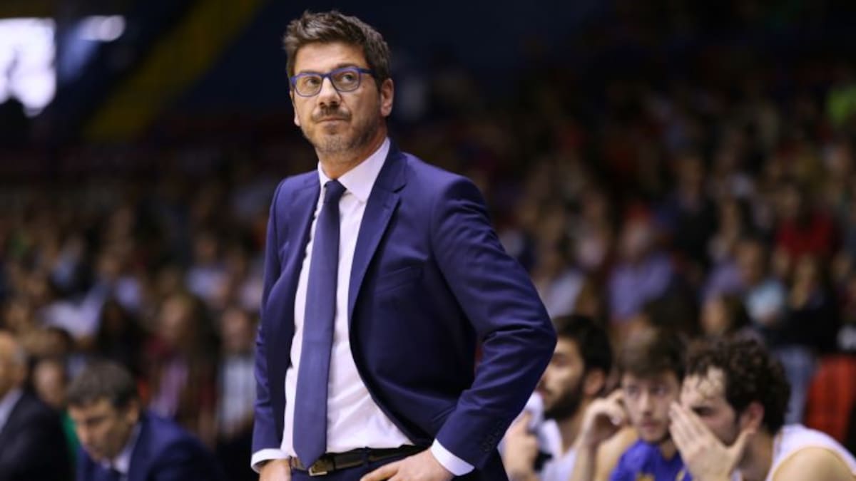 Paradas las negociaciones entre el Baskonia y Fotis Katsikaris