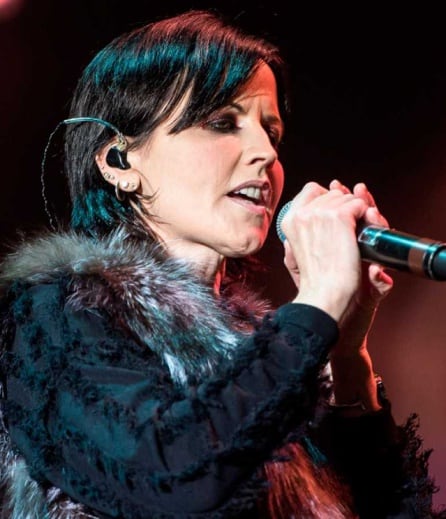 La cantante de The Cranberries durante una actuación