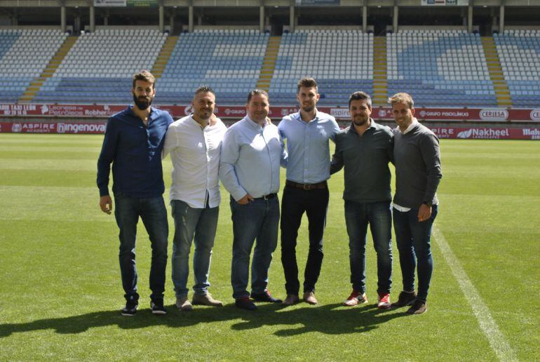 De izquierda a derecha: Vadillo, Masero, Muñoz, Cea, Rincón y Sanz, nuevo cuerpo técnico de la Cultural.