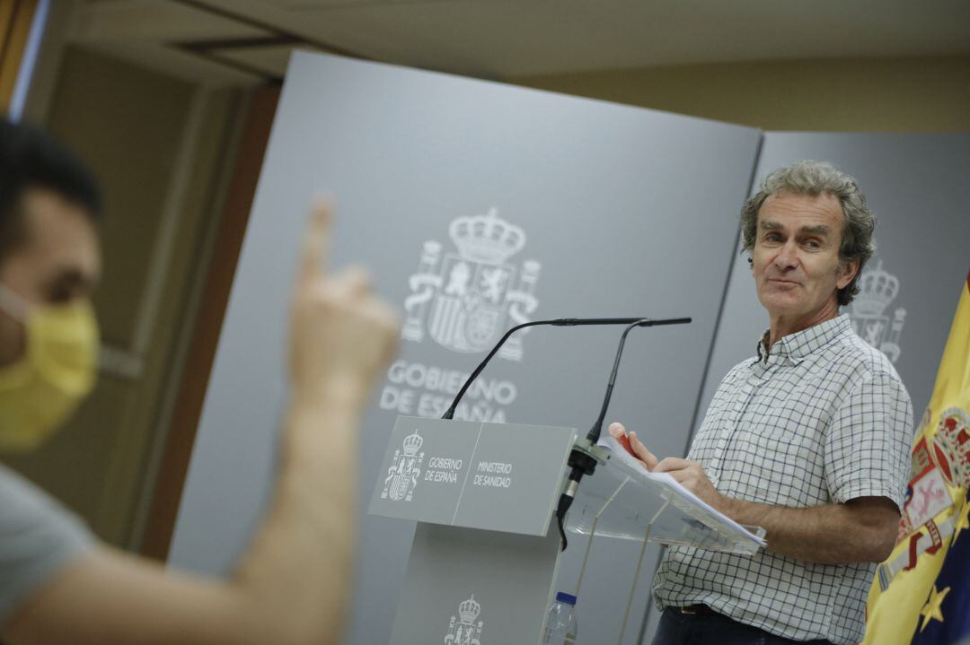 El director del Centro de Coordinación de Alertas y Emergencias Sanitarias (CCAES), Fernando Simón.