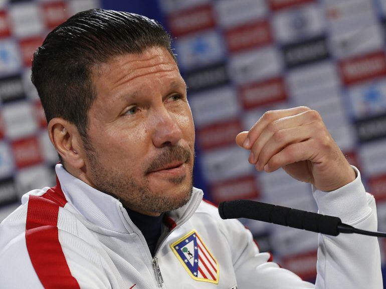 Simeone comparece ante los medios