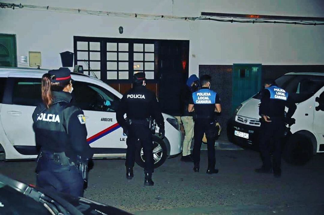 Controles de la Policía Local de Arrecife y la Policía Canaria.