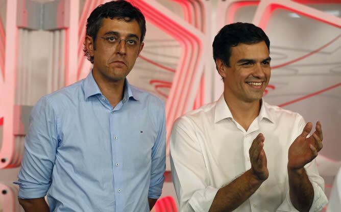 Eduardo Madina y Pedro Sánchez, tras la votación de los militantes del PSOE