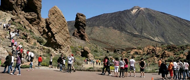 Visitantes en el Parque Nacional del Teide