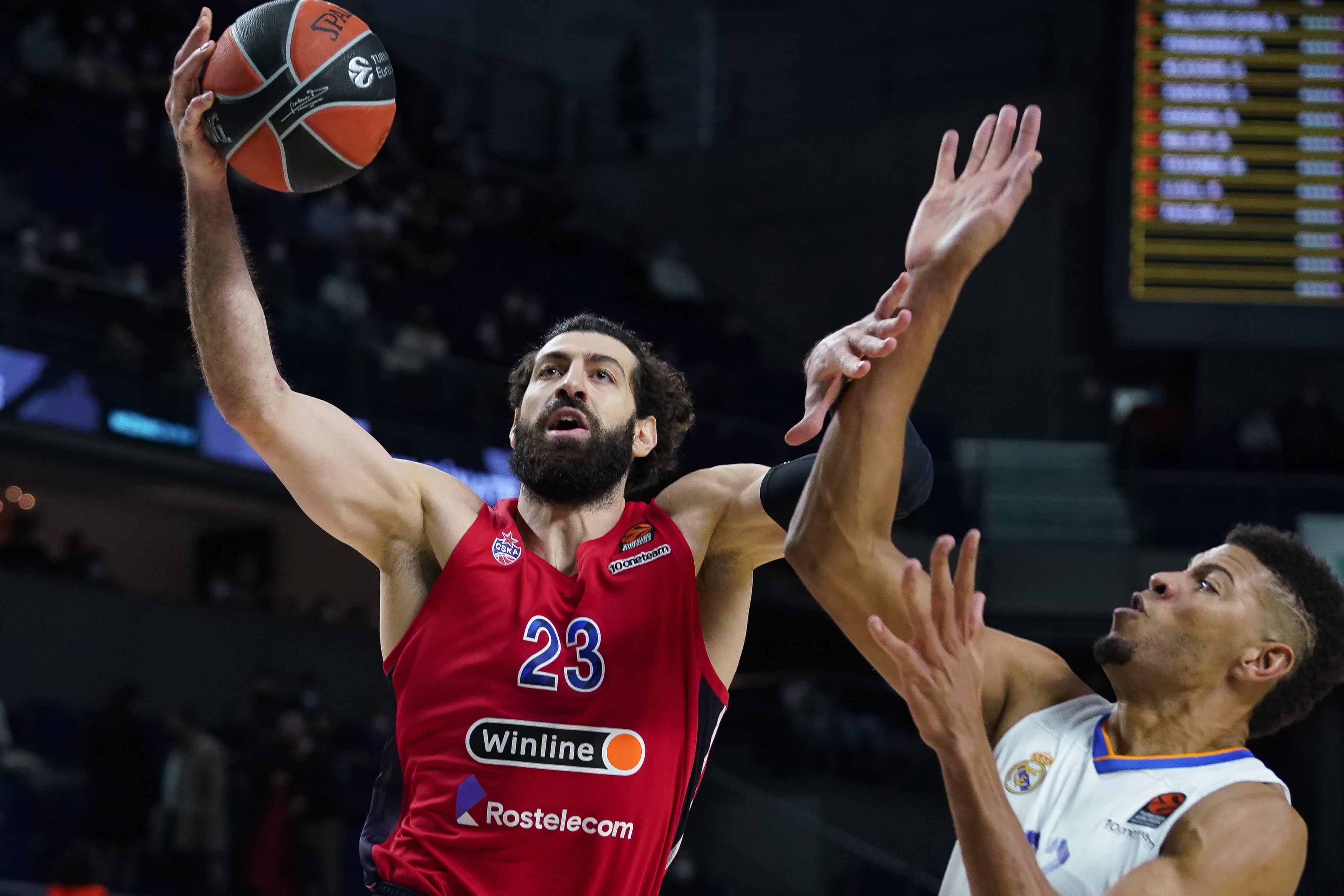 Shengelia, con el CSKA Moscow, jugando ante el Real Madrid