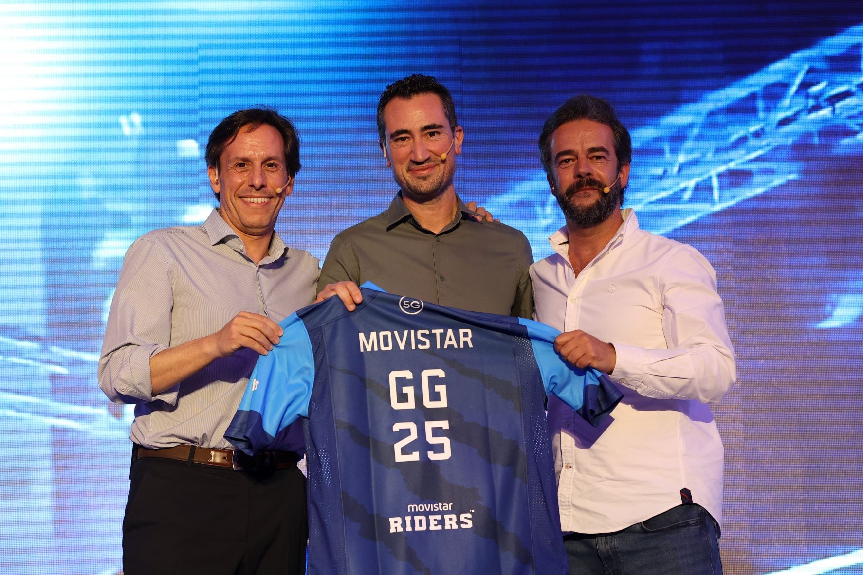 Los responsables de Movistar Riders y Movistar en su gala de 5º aniversario