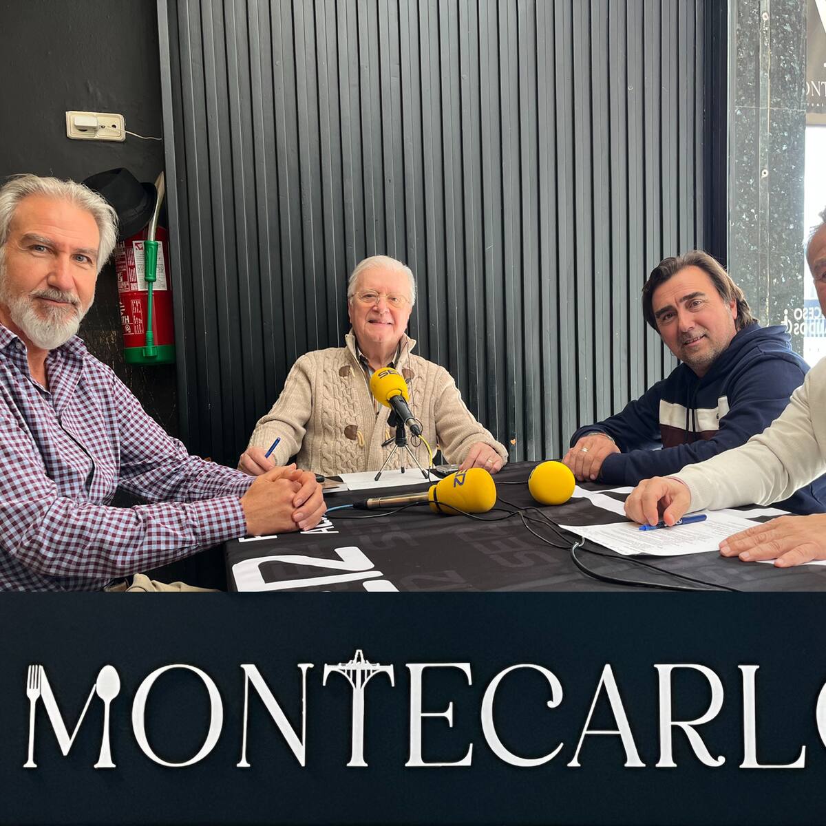 Las Esquadres del Mig, en Amagatalls de la Festa, desde el Salón Montecarlo