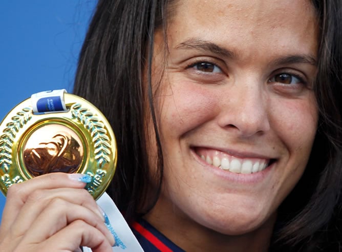 Mercedes Peris, con su medalla de Bronce