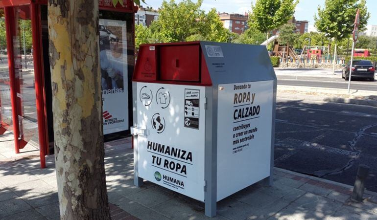 Humana tiene repartidos en Alcobendas 51 contenedores para el reciclaje textil 