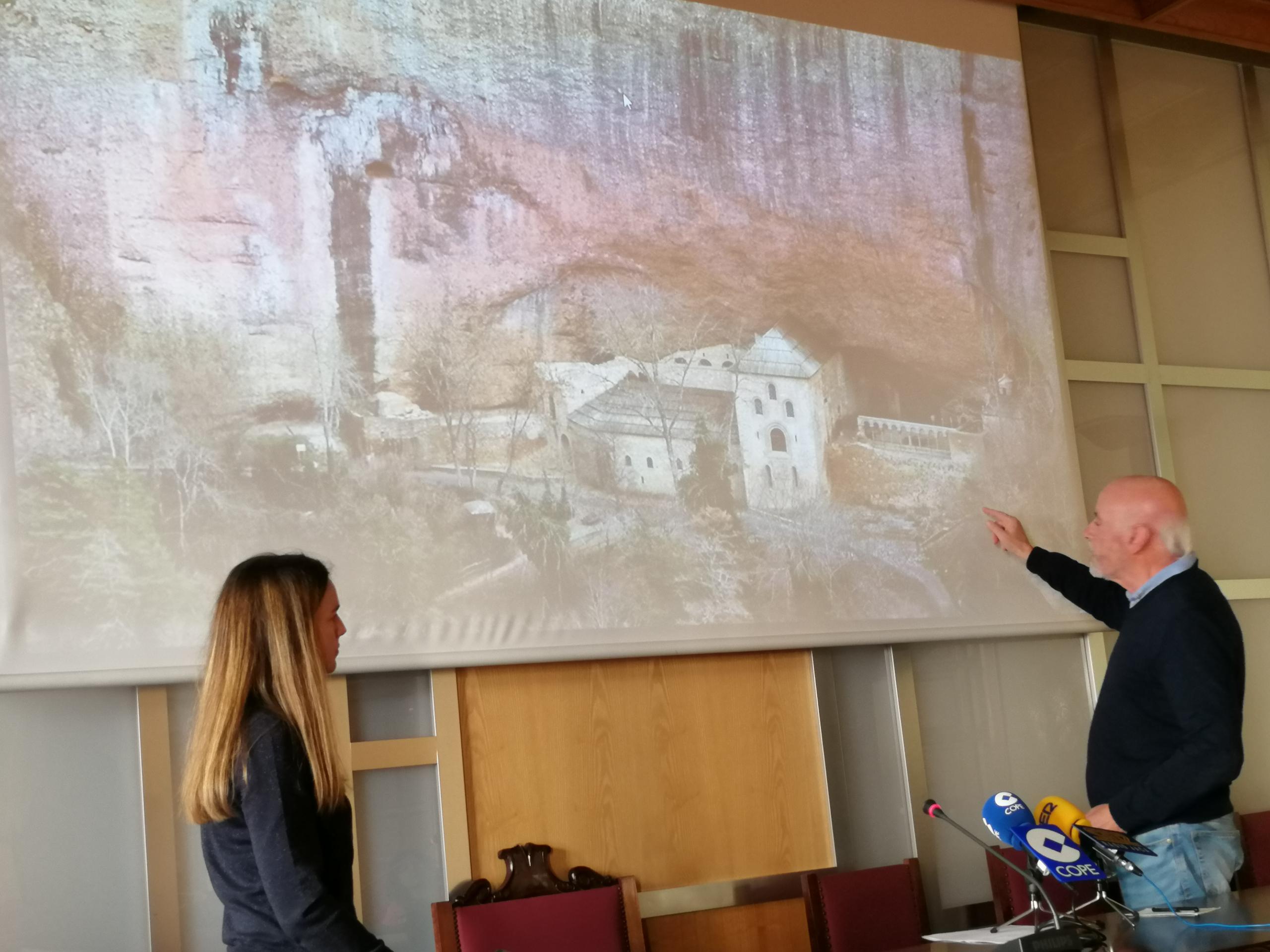 La concejal Lucía Guillén junto a José Luis Solano