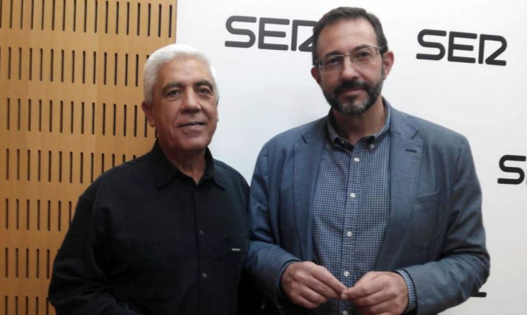 Foto de archivo del doctor José Martiínez (a la izquierda) junto al doctor Asensio López