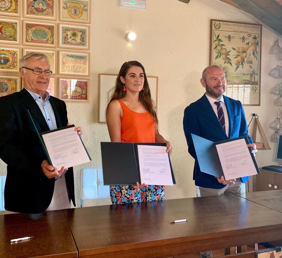 Firma del convenio para la constitución del Consorcio del Consell de l'Horta de Valencia