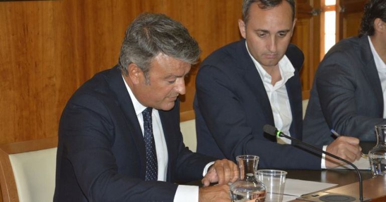 César Sánchez y José Chulvi, Presidente de la Generalitat y alcalde de Xàbia, durante una de las reuniones.