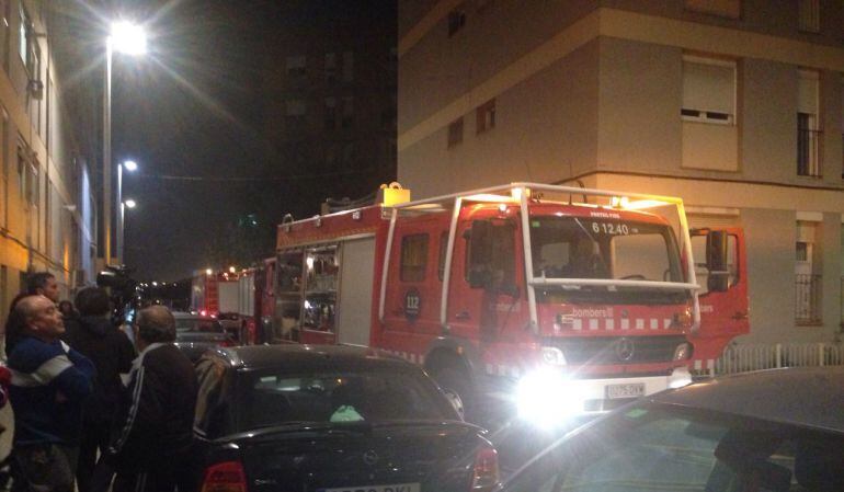 Camió de bombers al lloc dels fets.