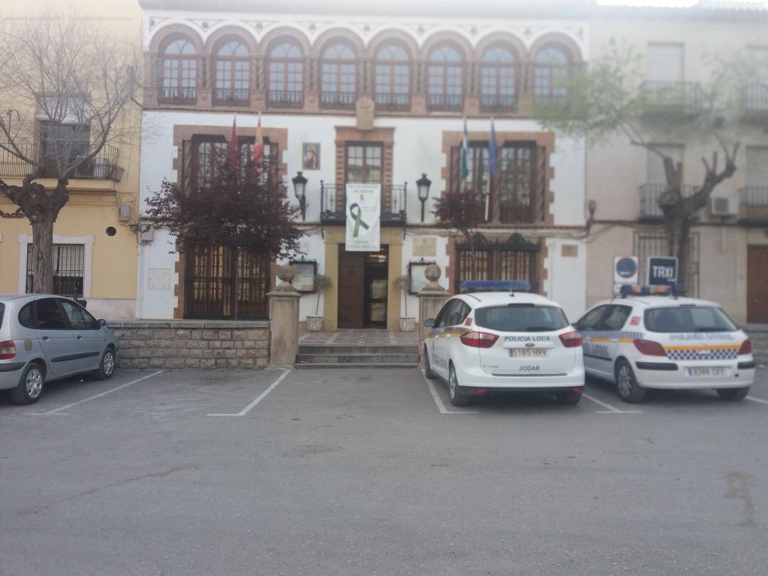 Fachada del edificio del Ayuntamiento de Jódar