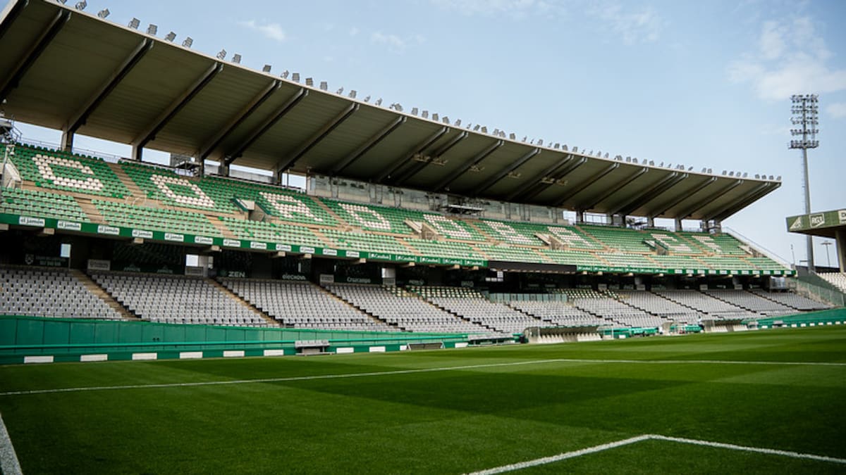 L'FC Andorra busca avui a Còrdova un triomf que confirmi la millora