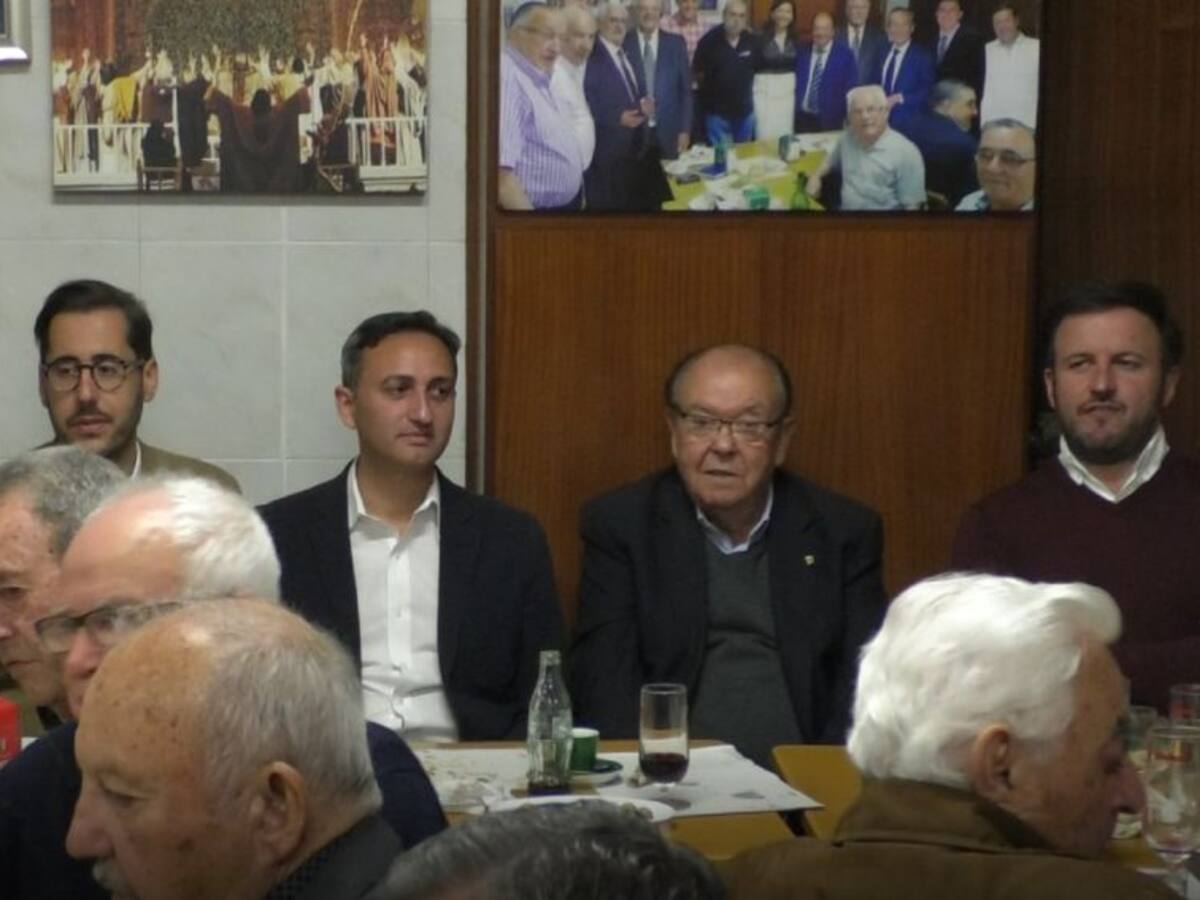 El PP Provincial arranca la campaña cantando en el Villalobos