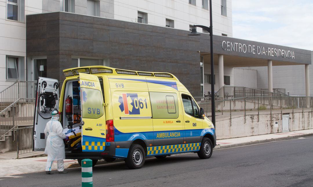 Una ambulancia de emergencias en Galicia.