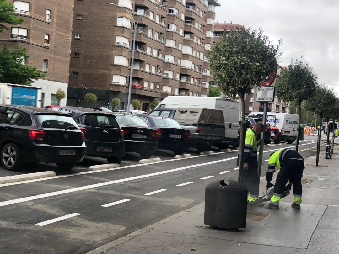 Obreros en Portal de Legutiano