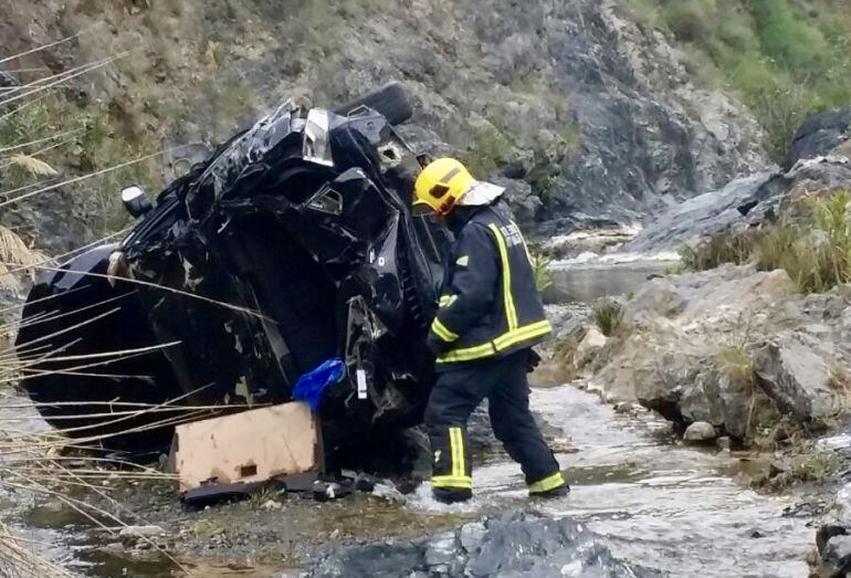 Estado del vehículo tras el aviso del siniestro que es produjo este domingo