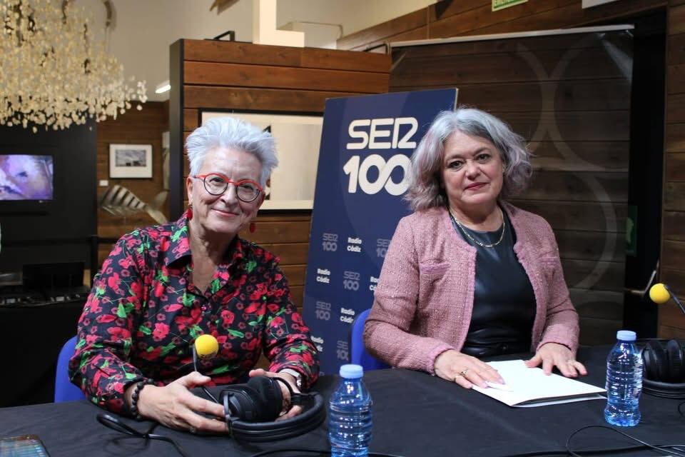 Oliva Acosta (izq) y Blanca Flores (dcha)