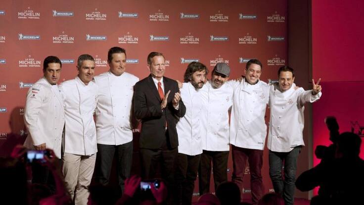 La Columna de Carlos Arcaya | Cocineros al rescate | 25/11/2016