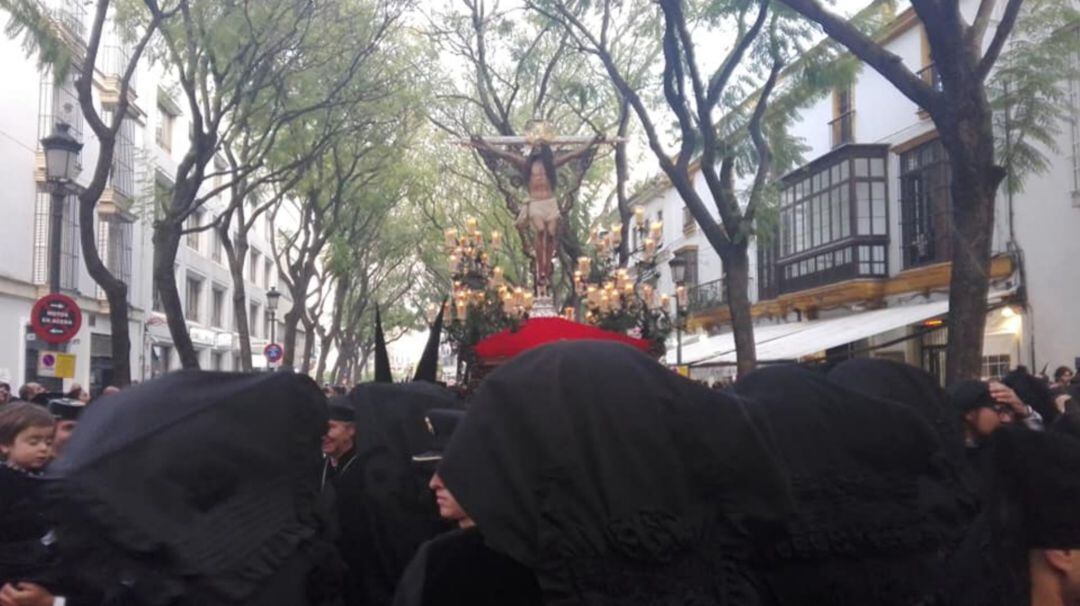 El Cristo, a su paso por la Porvera