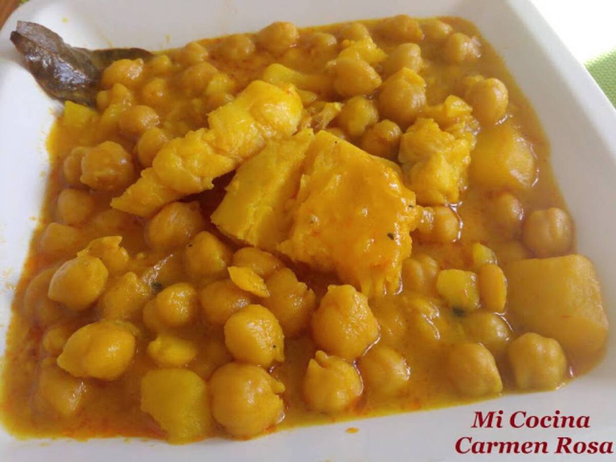 Potaje de garbanzos y bacalao: paso a paso de una de las recetas tradicionales de la Semana Santa de Málaga