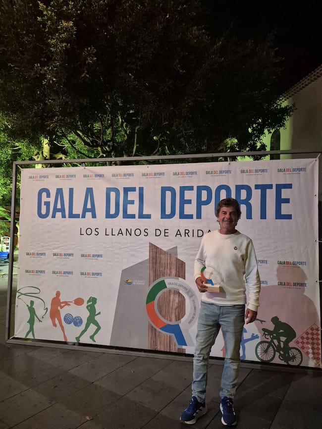 Román Muñoz recoge el premio en la Gala del Deporte