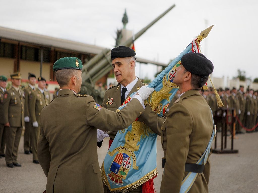 El general Javier Mur, cuando tomó posesión como jefe de la Brigada Aragón