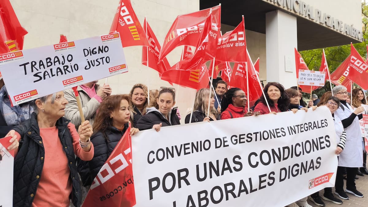 Eva Calleja, secretaria general de CCOO en L'Alacantí - Les Marines: "Las trabajadoras se concentrarán de lunes a jueves por el cierre del SED"