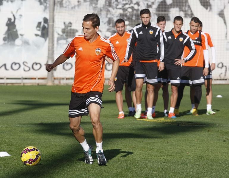 26/11/14 VALENCIA CF ENTRENAMIENTO JOAO PEREIRA