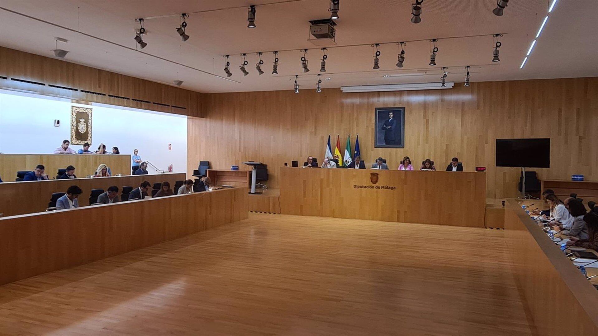 Pleno de diputación (archivo)