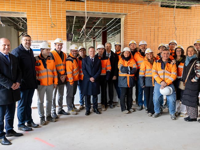 Algunos participantes en la visita al Campus