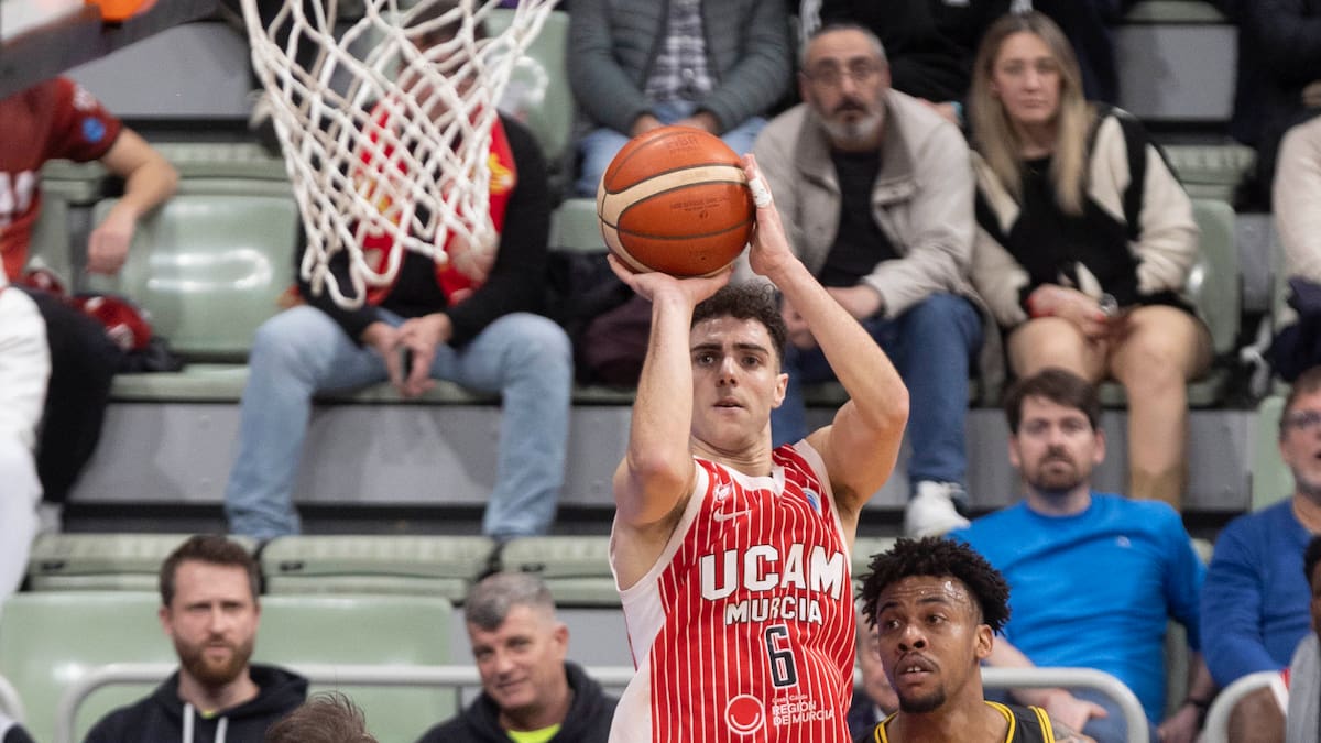 Dani García, de UCAM Murcia, se marcha cedido a Hiopos Lleida