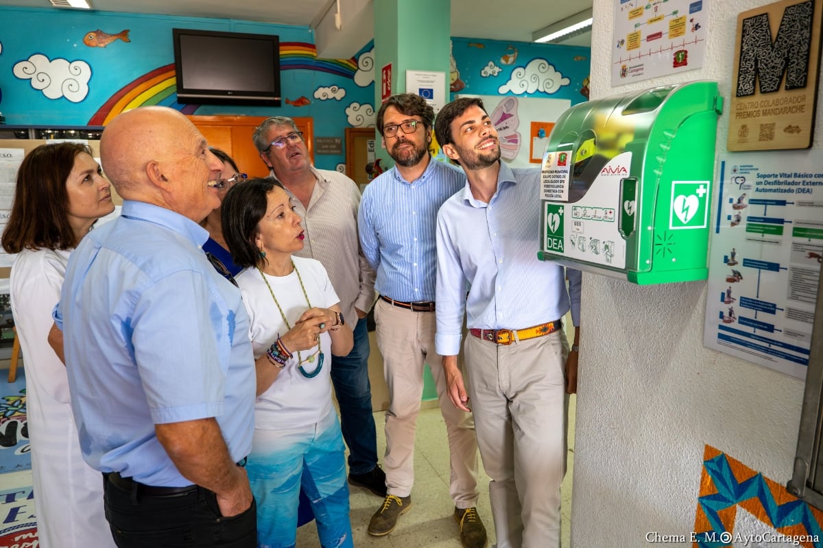 Los concejales visitan el IES San Isidoro