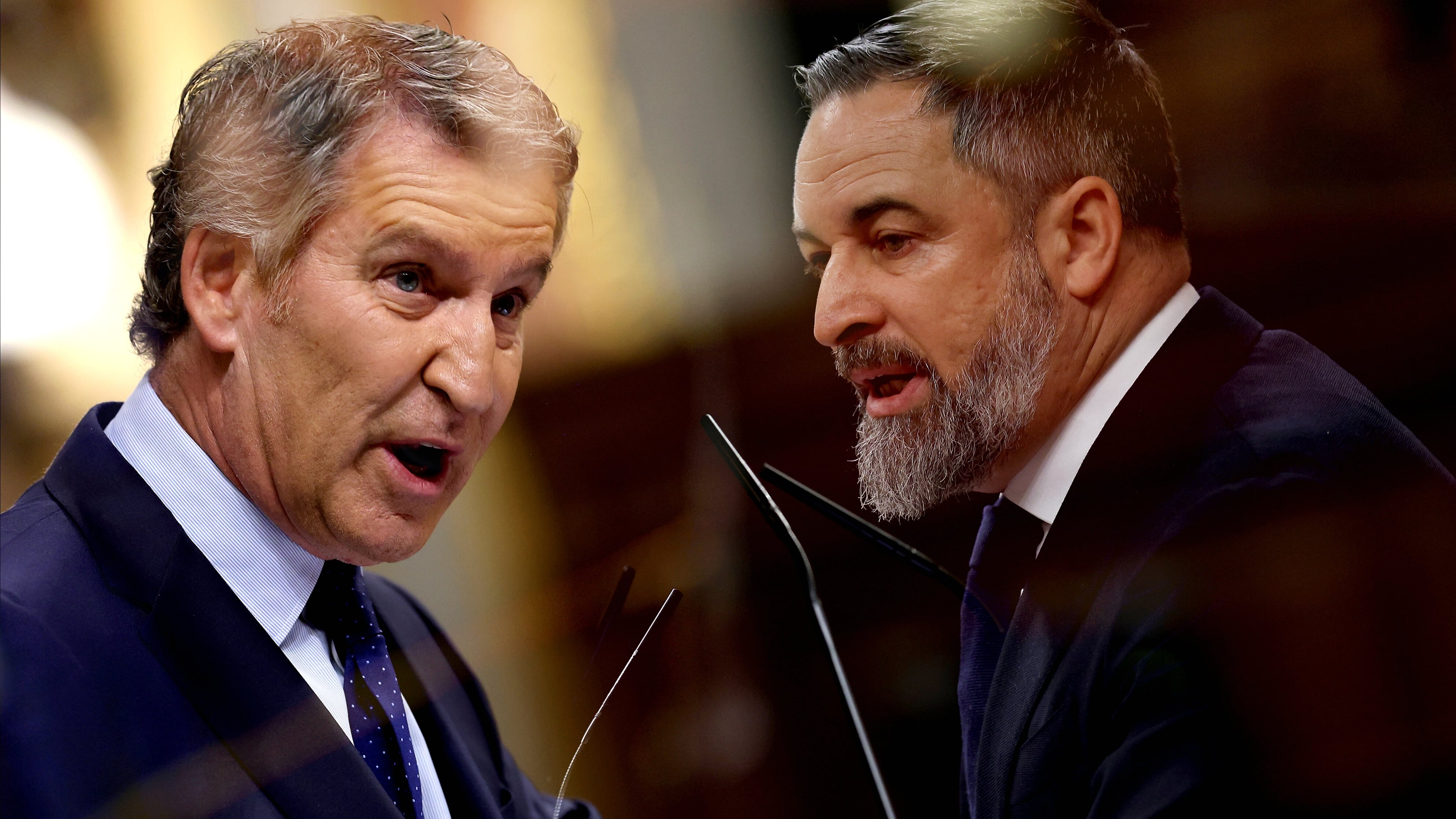 Alberto Núñez Feijóo, presidente del PP, y Santiago Abascal, presidente de Vox 