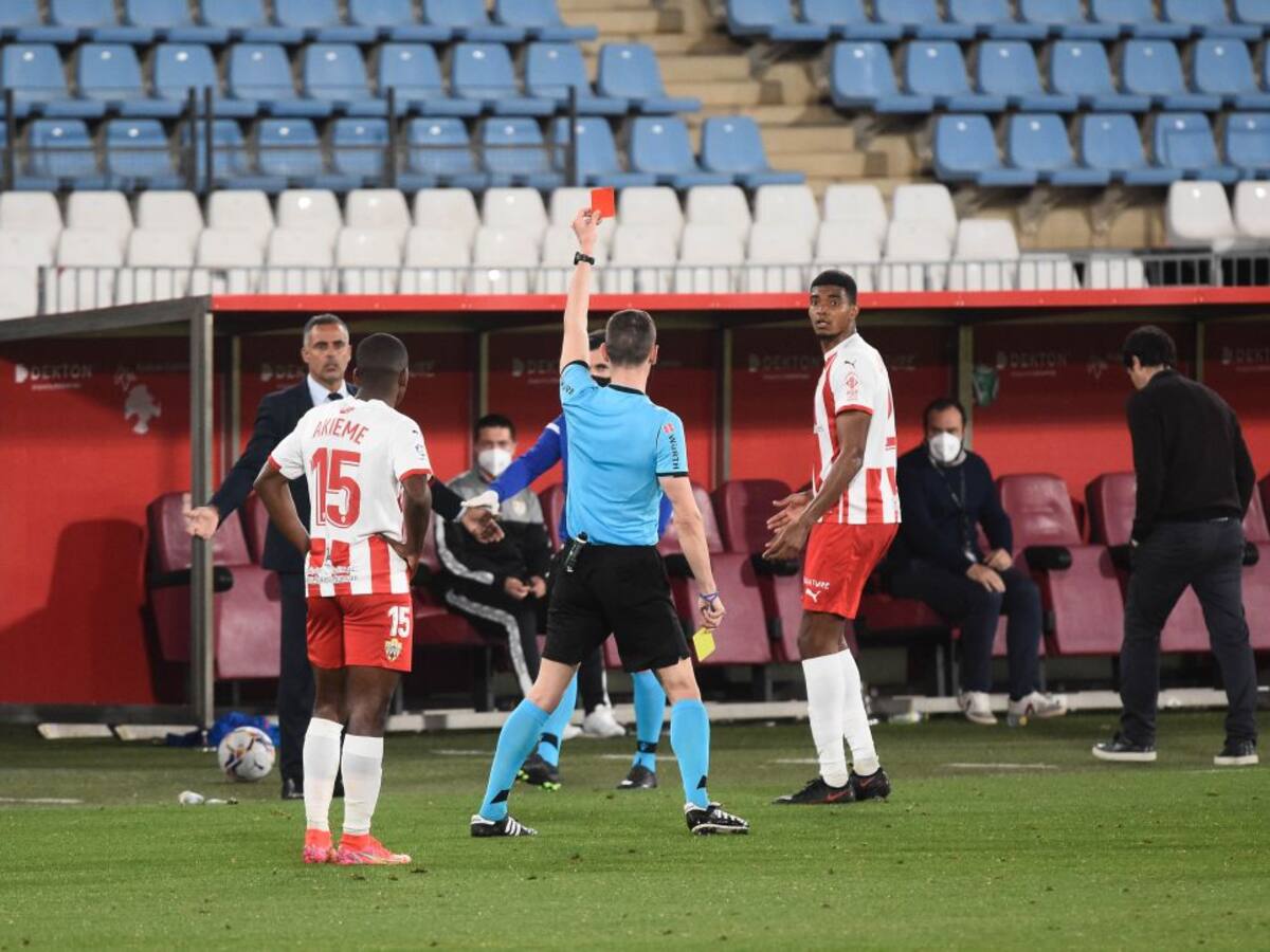 (0-1): Misma historia con final cruel