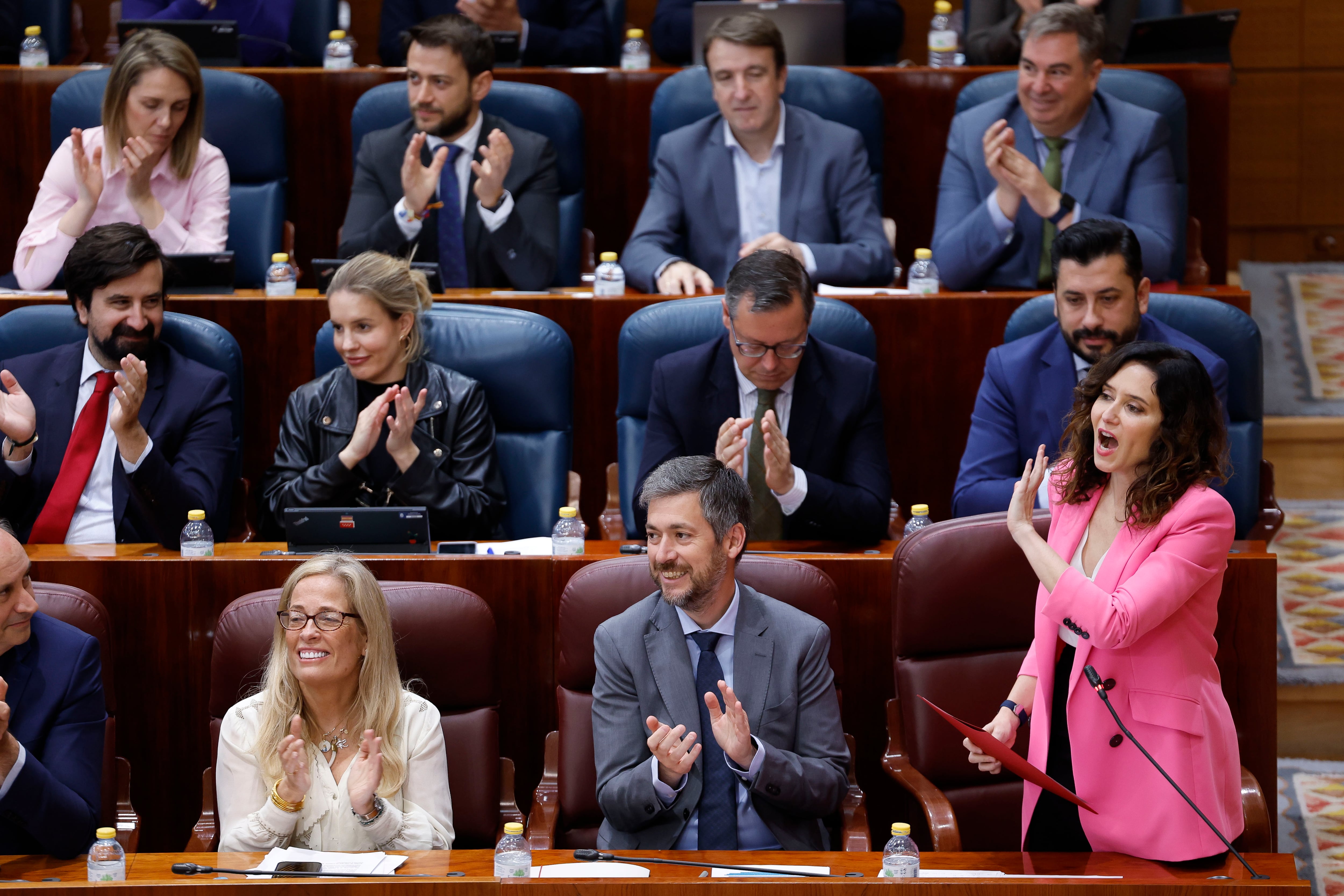 La presidenta de la Comunidad de Madrid, Isabel Díaz Ayuso interviene durante el pleno de la Asamblea de Madrid