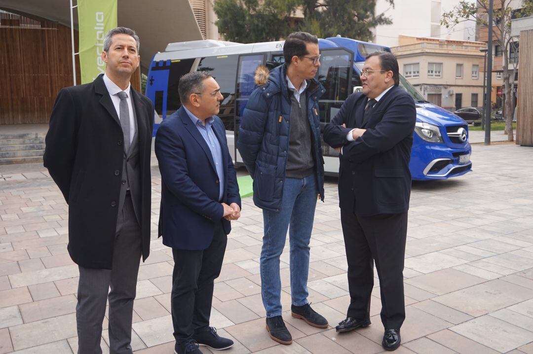 Presentación de nuevos autobuses en Elda
