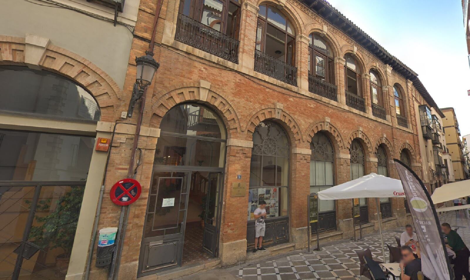 Fachada principal del Patronato Municipal de Cultura del Ayuntamiento de Jaén