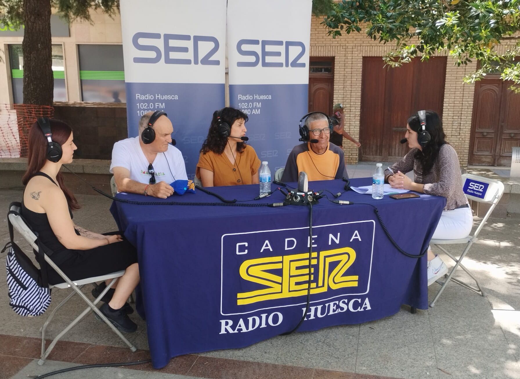 En el programa Hoy por Hoy han participado miembros del centro especial de empleo Insertare, ubicado en Binéfar